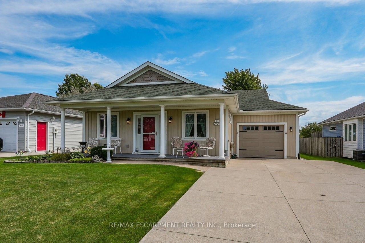 Photo of Unit 518, 3033 Townline Road