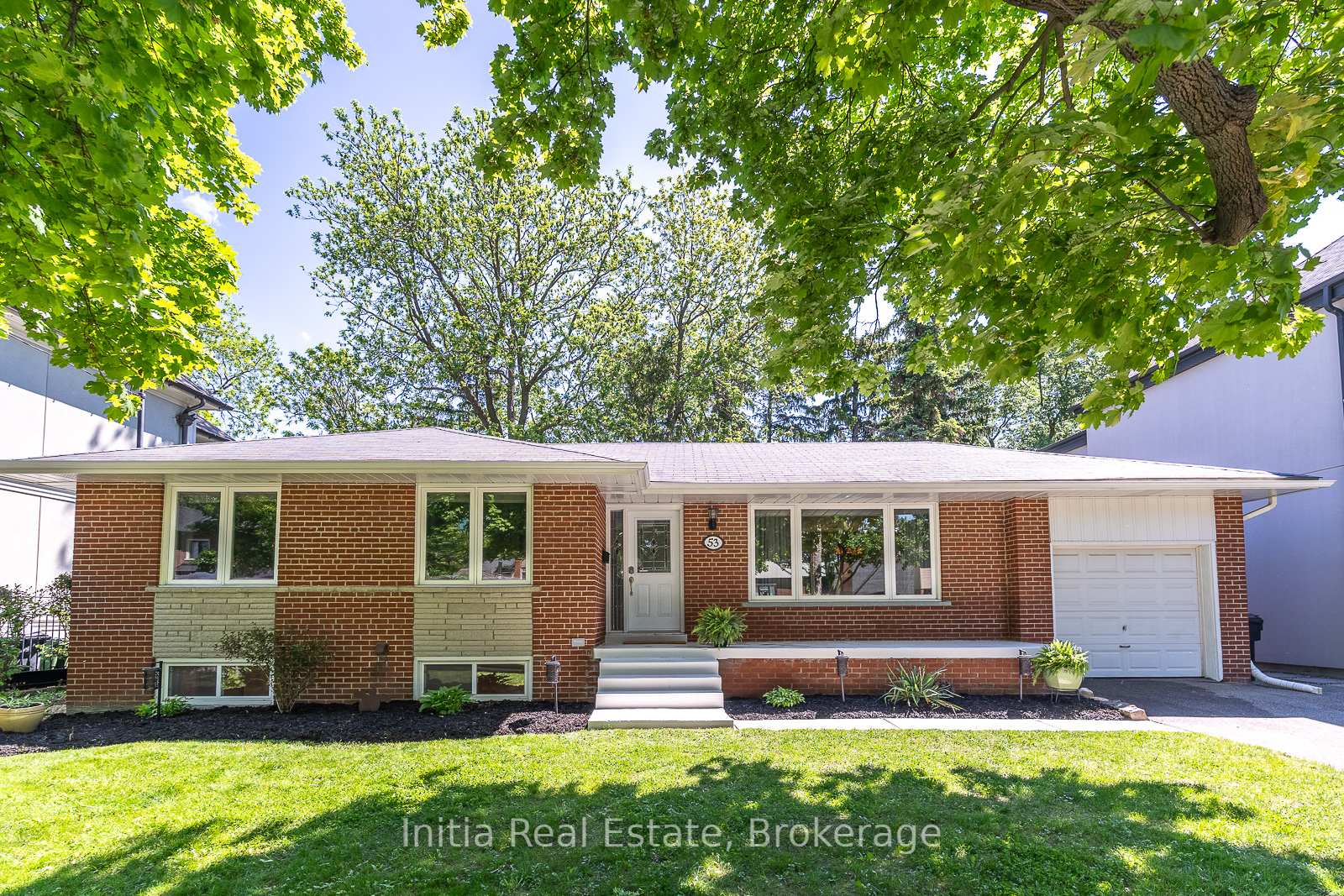 Photo of 53 Burrows Avenue
