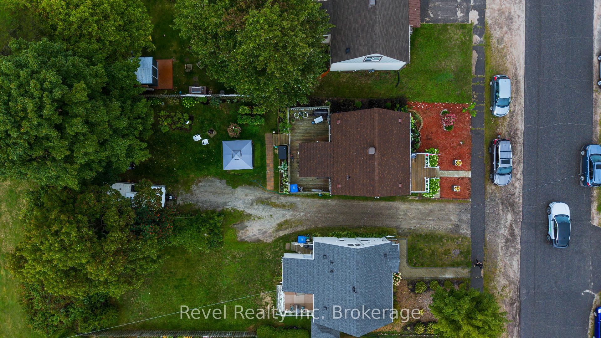Photo 27 of 1343 Copeland Street, North Bay, West End — HOMEH