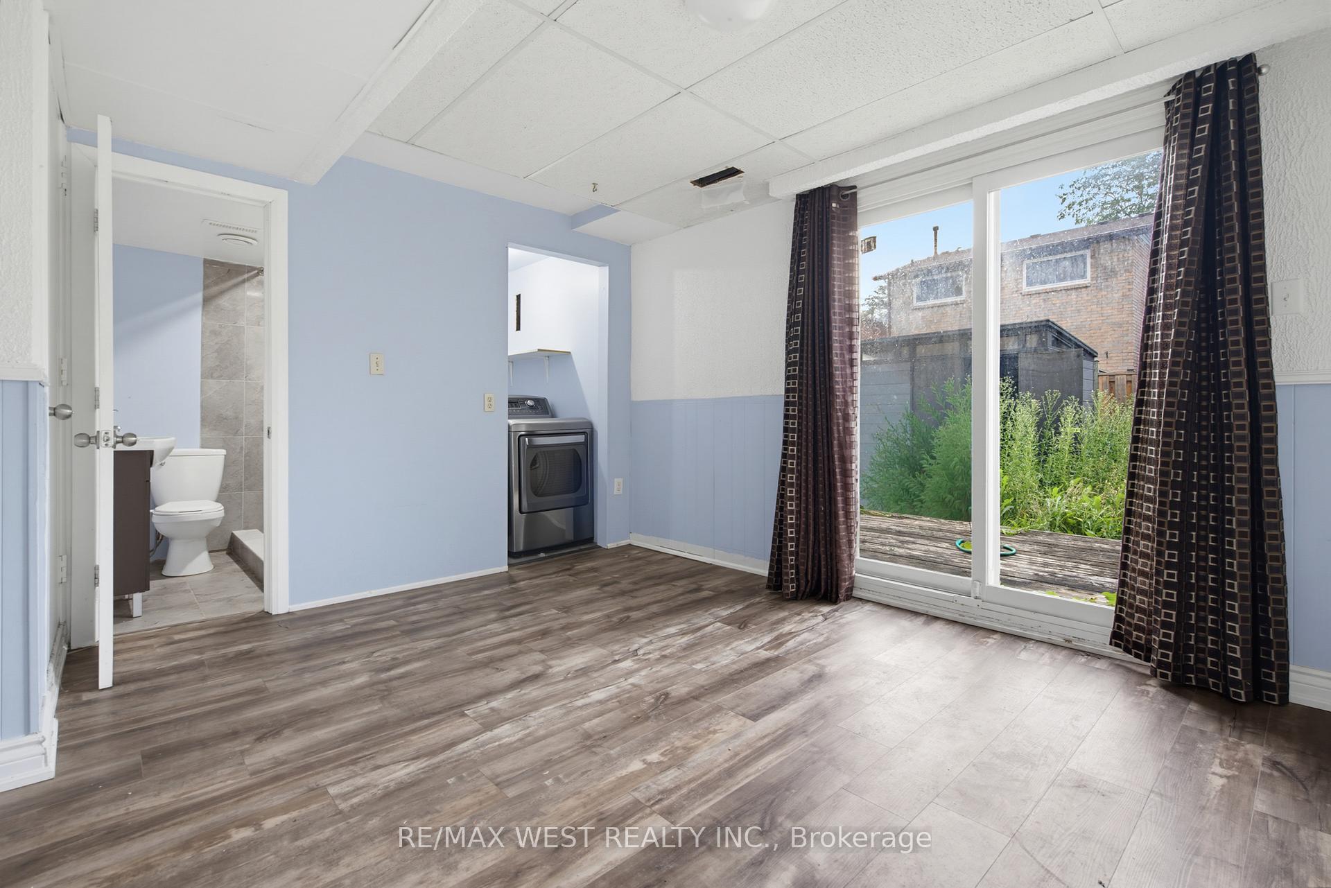 Photo 25 of 24 Primrose Crescent, Brampton, Heart Lake West — HOMEH