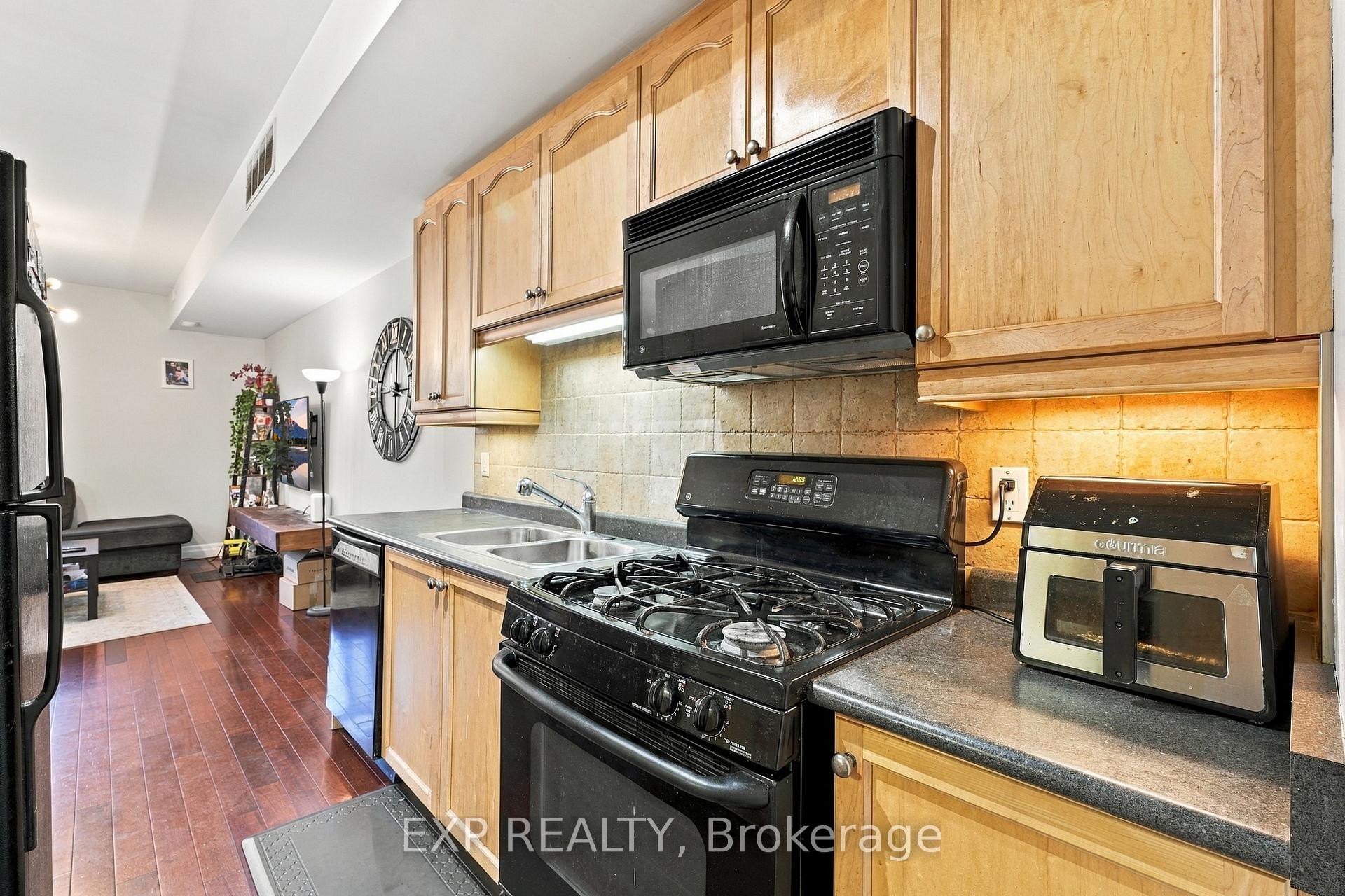 Photo 7 of Unit 106, 555 King Street E, Kitchener, King East — HOMEH