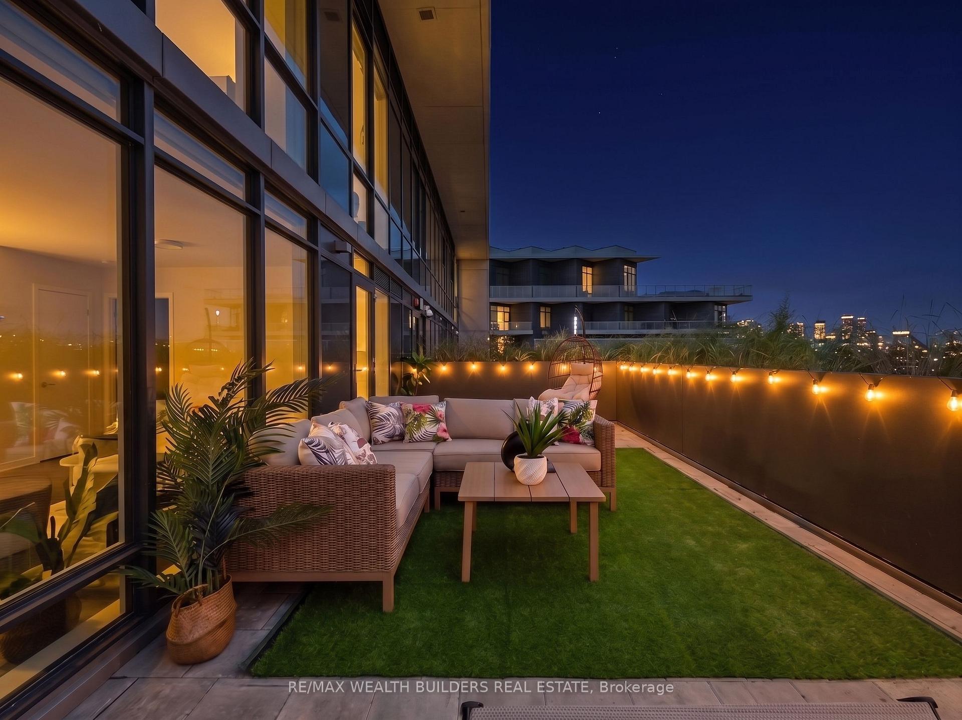 Photo 4 of Unit 1133, 15 Merchants Wharf Way, Toronto, Waterfront Communities — HOMEH