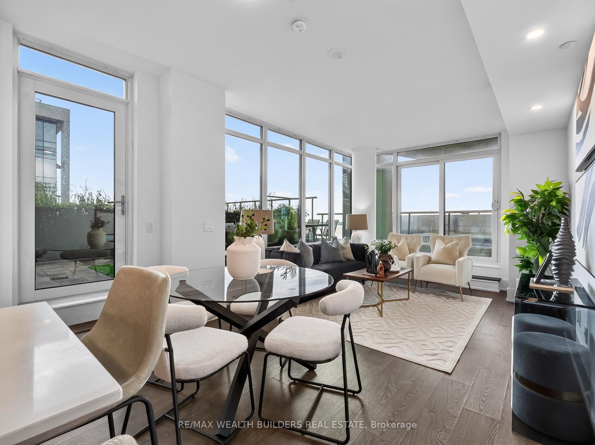 Photo 10 of Unit 1133, 15 Merchants Wharf Way, Toronto, Waterfront Communities — HOMEH