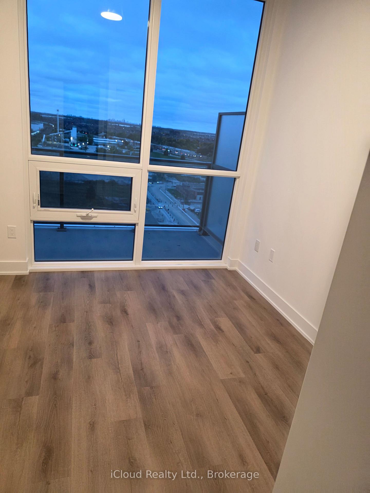 Photo 5 of Unit 1512, 125 Nipissing Road, Milton, Timberlea — HOMEH
