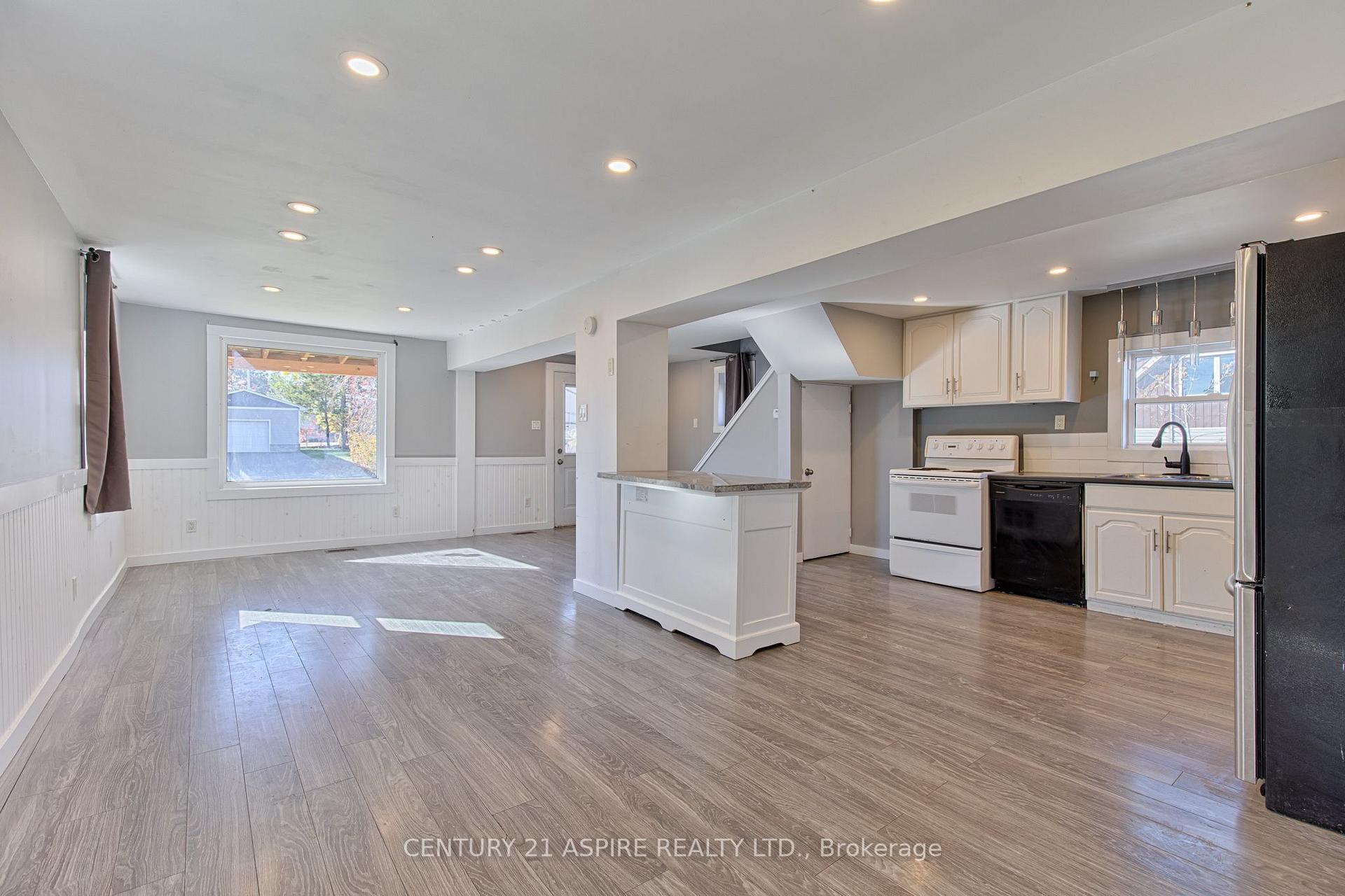 Photo 7 of 295 Julien Street, Pembroke, Pembroke — HOMEH