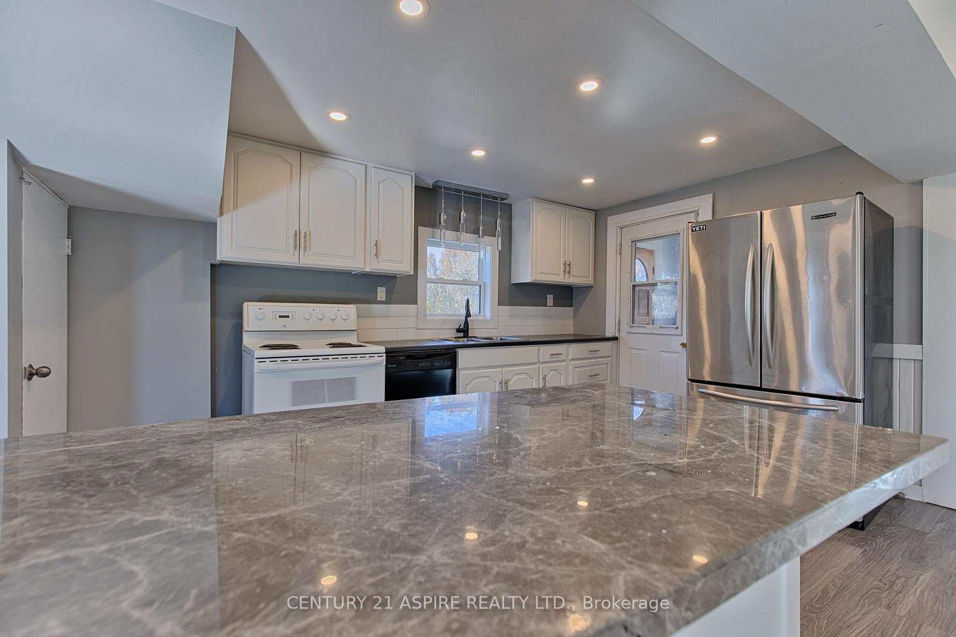 Photo 11 of 295 Julien Street, Pembroke, Pembroke — HOMEH