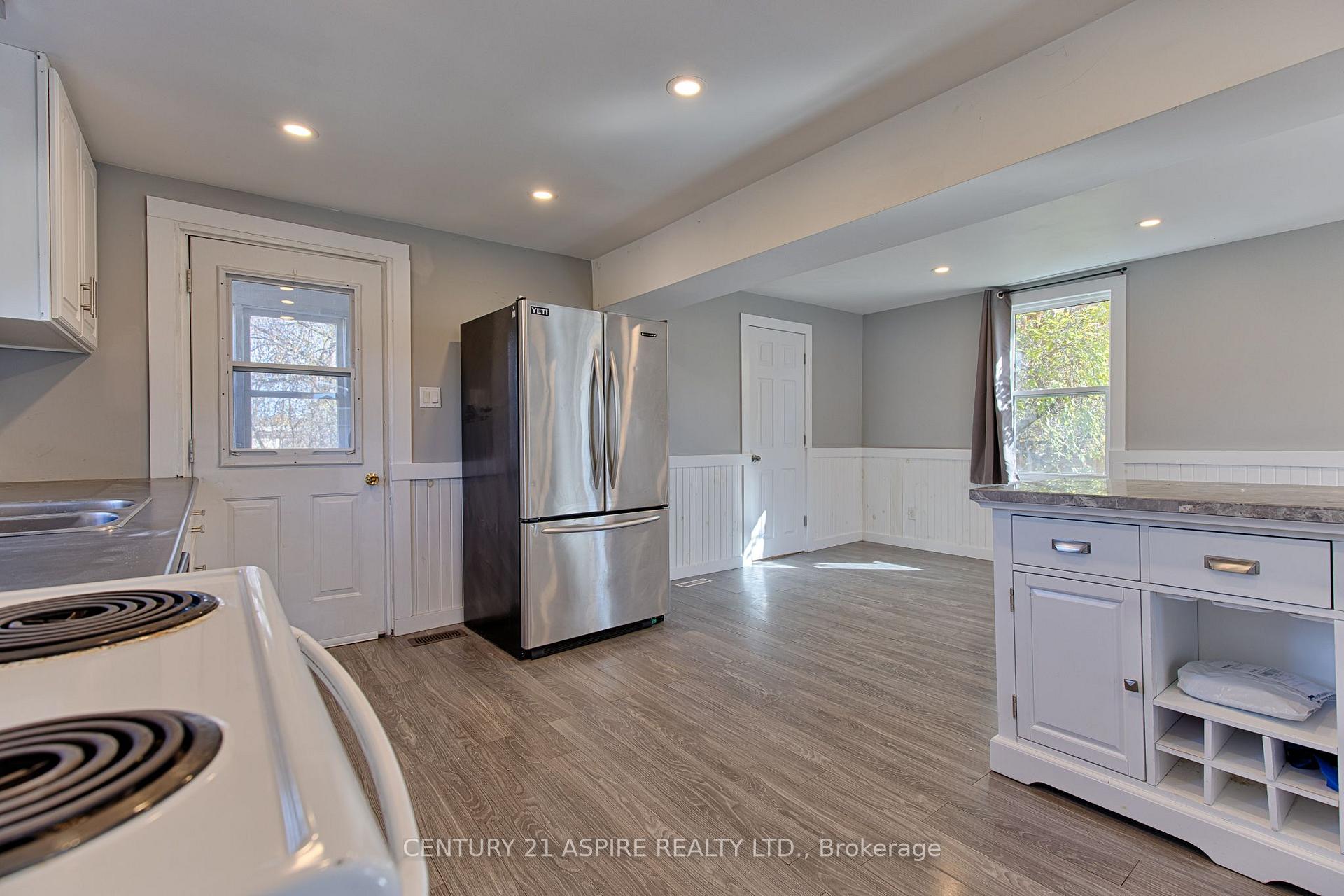 Photo 13 of 295 Julien Street, Pembroke, Pembroke — HOMEH