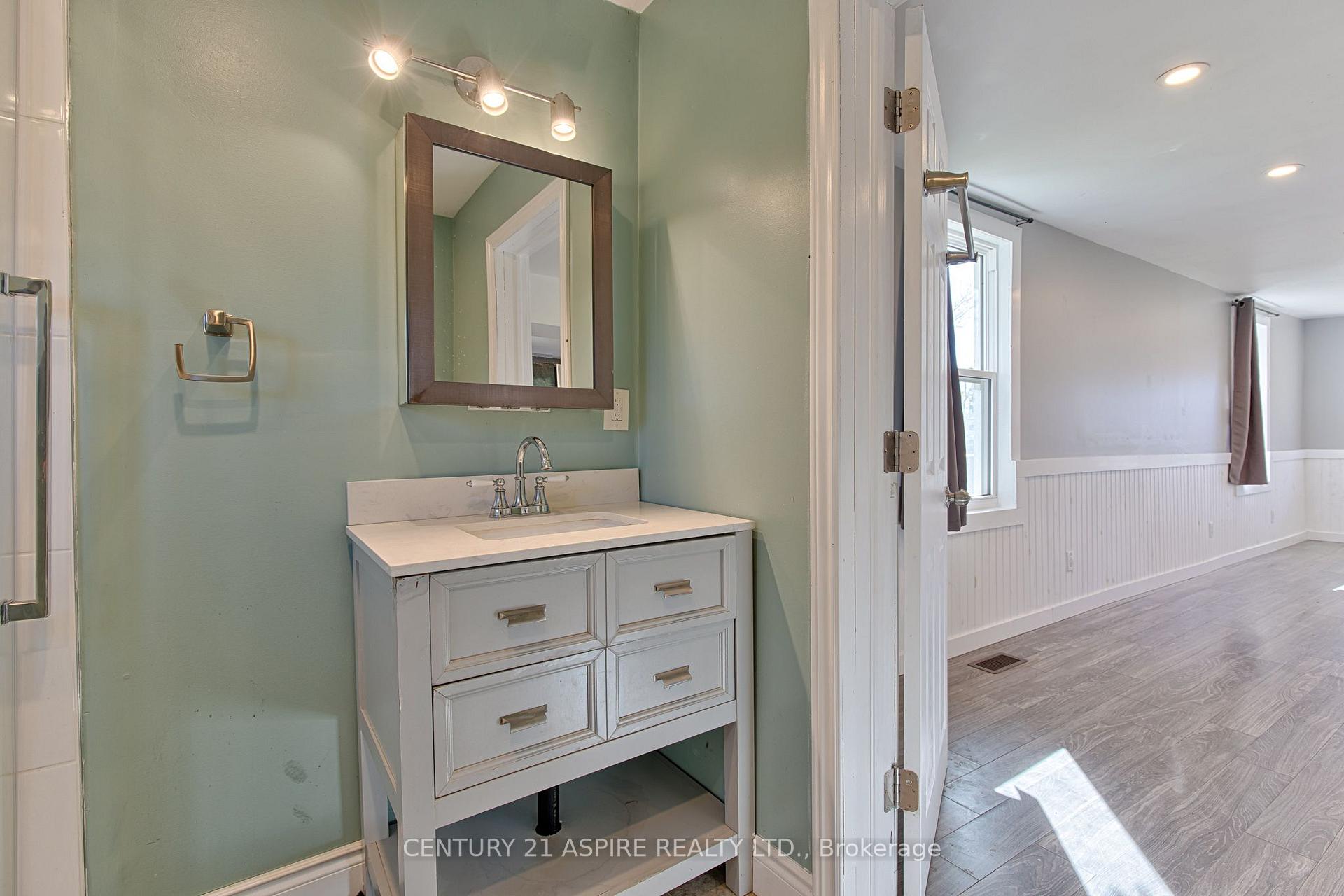 Photo 15 of 295 Julien Street, Pembroke, Pembroke — HOMEH