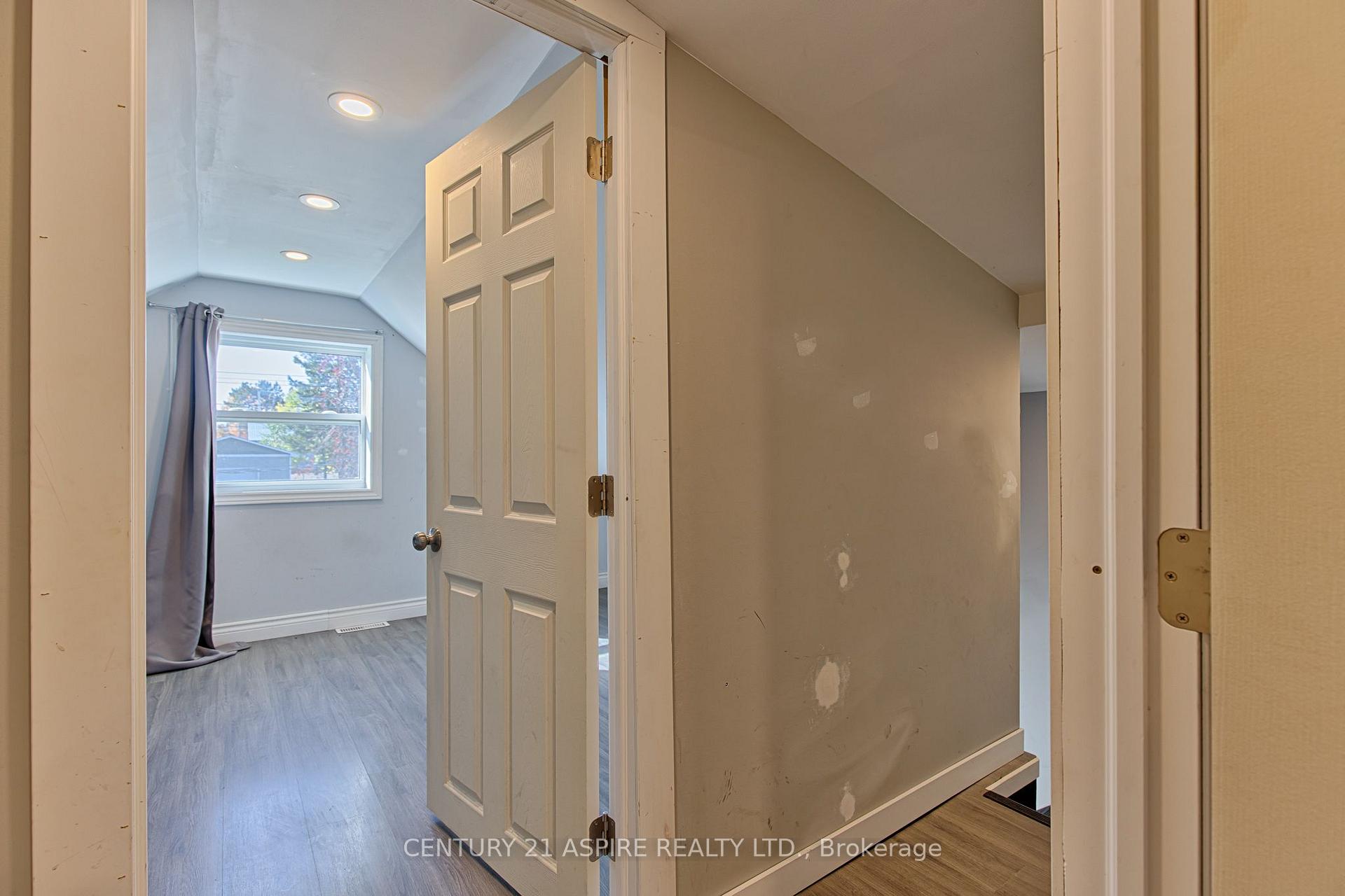 Photo 17 of 295 Julien Street, Pembroke, Pembroke — HOMEH