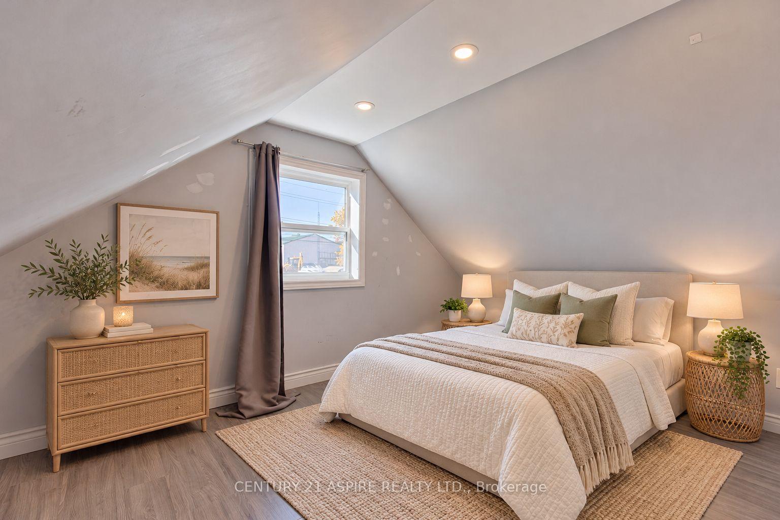 Photo 19 of 295 Julien Street, Pembroke, Pembroke — HOMEH