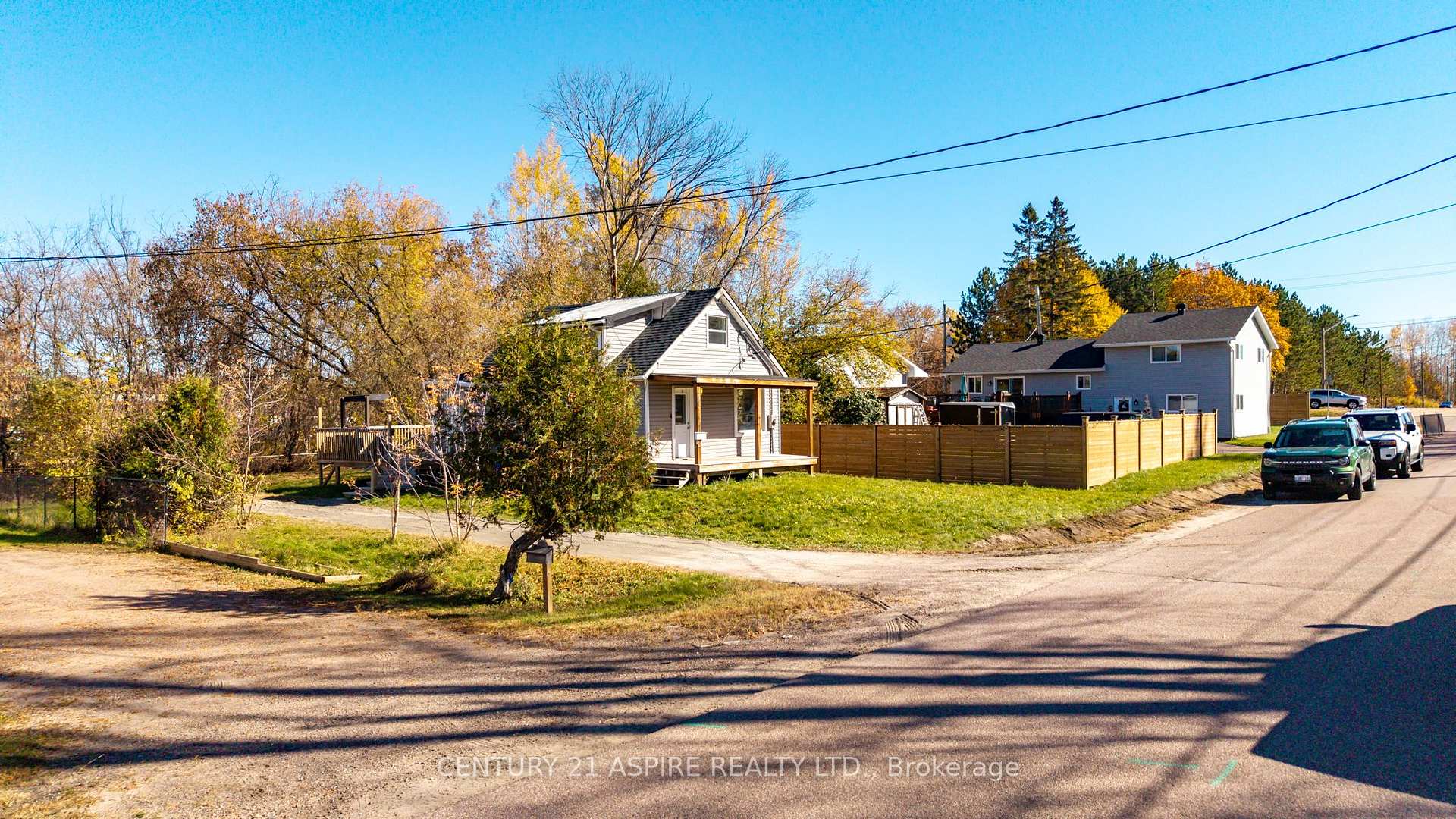 Photo 37 of 295 Julien Street, Pembroke, Pembroke — HOMEH