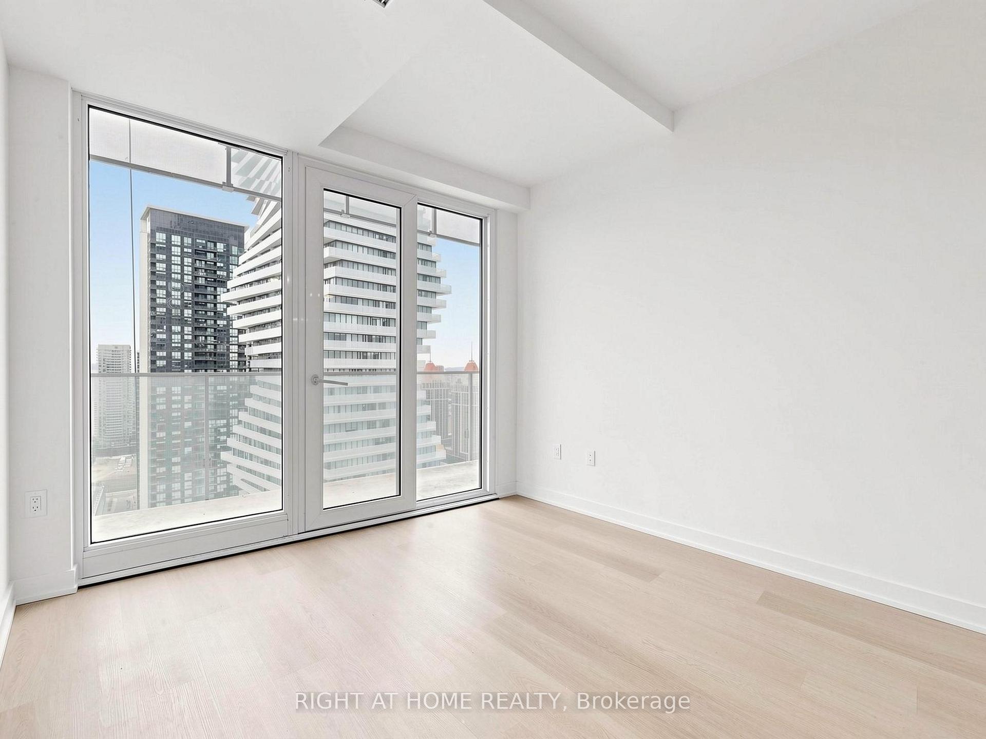 Photo 6 of Unit 3412, 3883 Quartz Road, Mississauga, City Centre — HOMEH