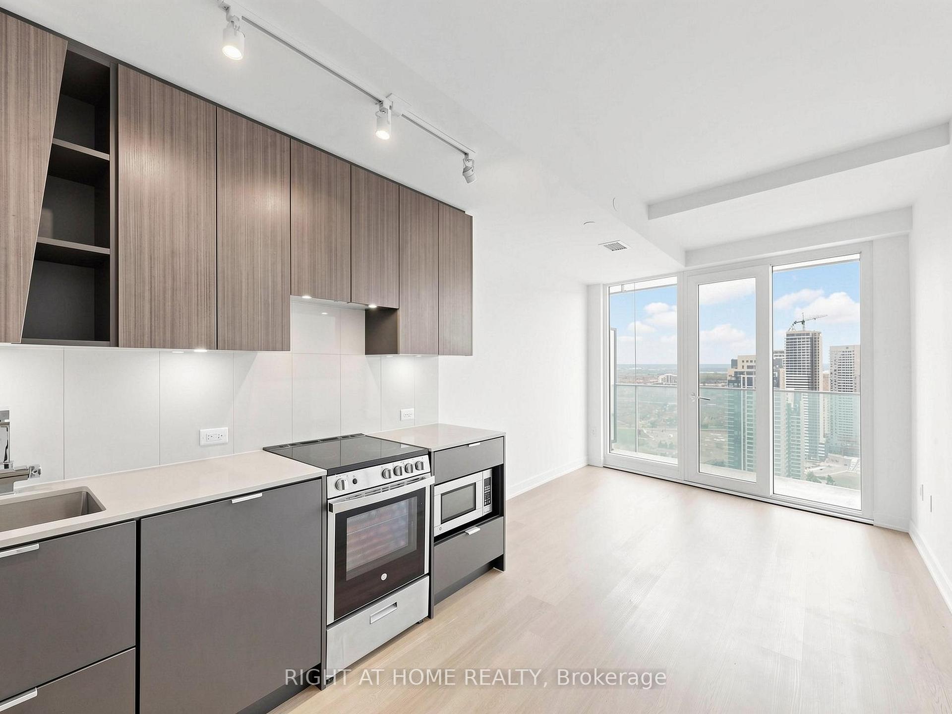 Photo 11 of Unit 3412, 3883 Quartz Road, Mississauga, City Centre — HOMEH