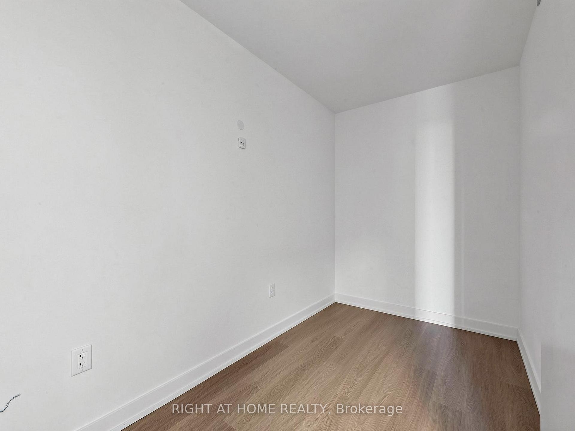 Photo 19 of Unit 3412, 3883 Quartz Road, Mississauga, City Centre — HOMEH