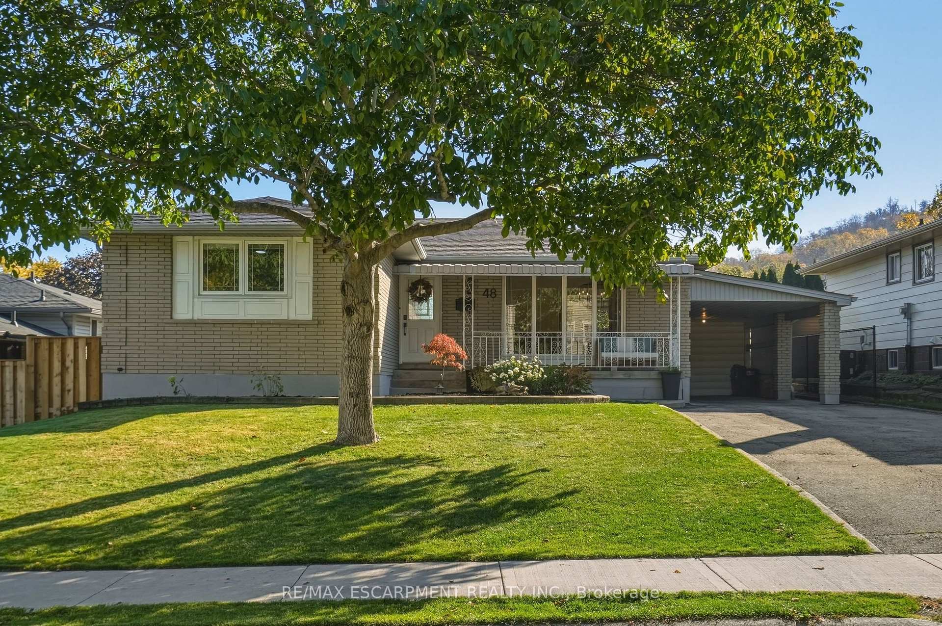 Photo 1 of 48 Stoney Brook Drive, Hamilton, Stoney Creek — HOMEH