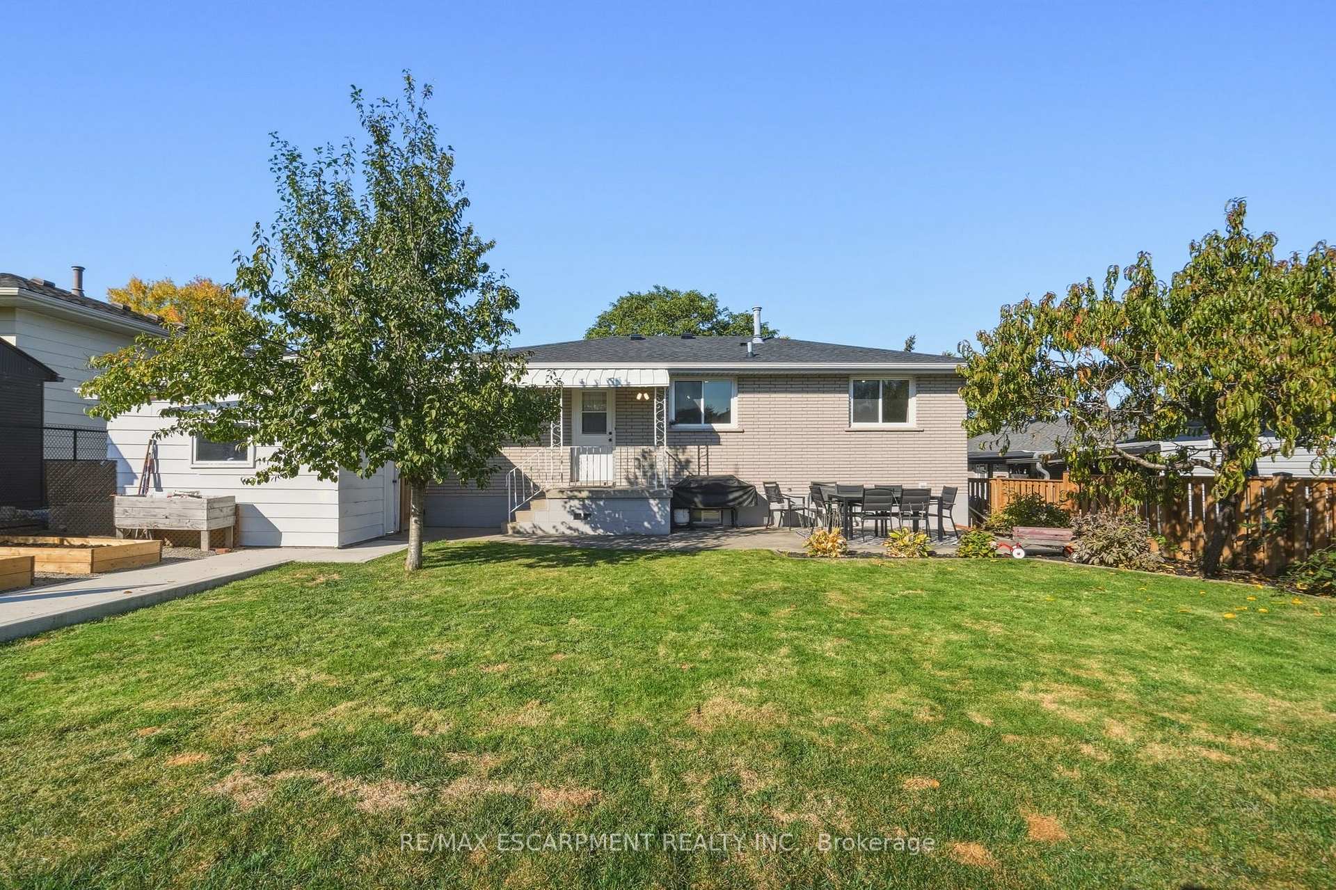 Photo 45 of 48 Stoney Brook Drive, Hamilton, Stoney Creek — HOMEH