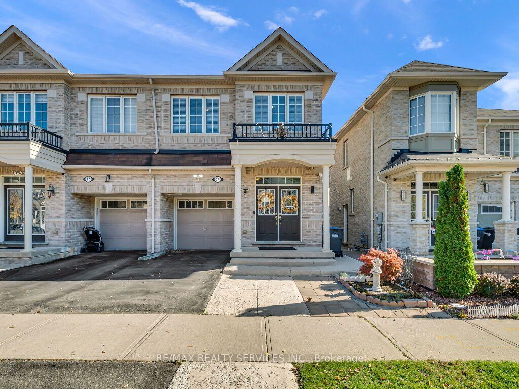 Photo 2 of 28 Zanetta Crescent, Brampton, Credit Valley — HOMEH