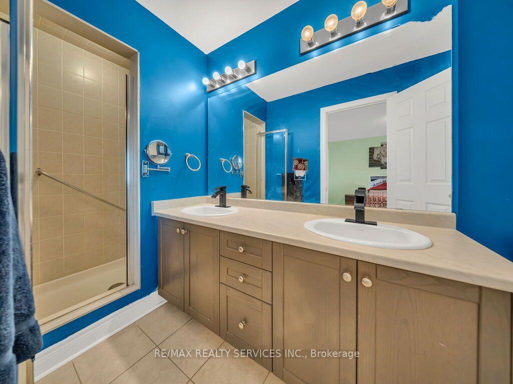 Photo 26 of 28 Zanetta Crescent, Brampton, Credit Valley — HOMEH