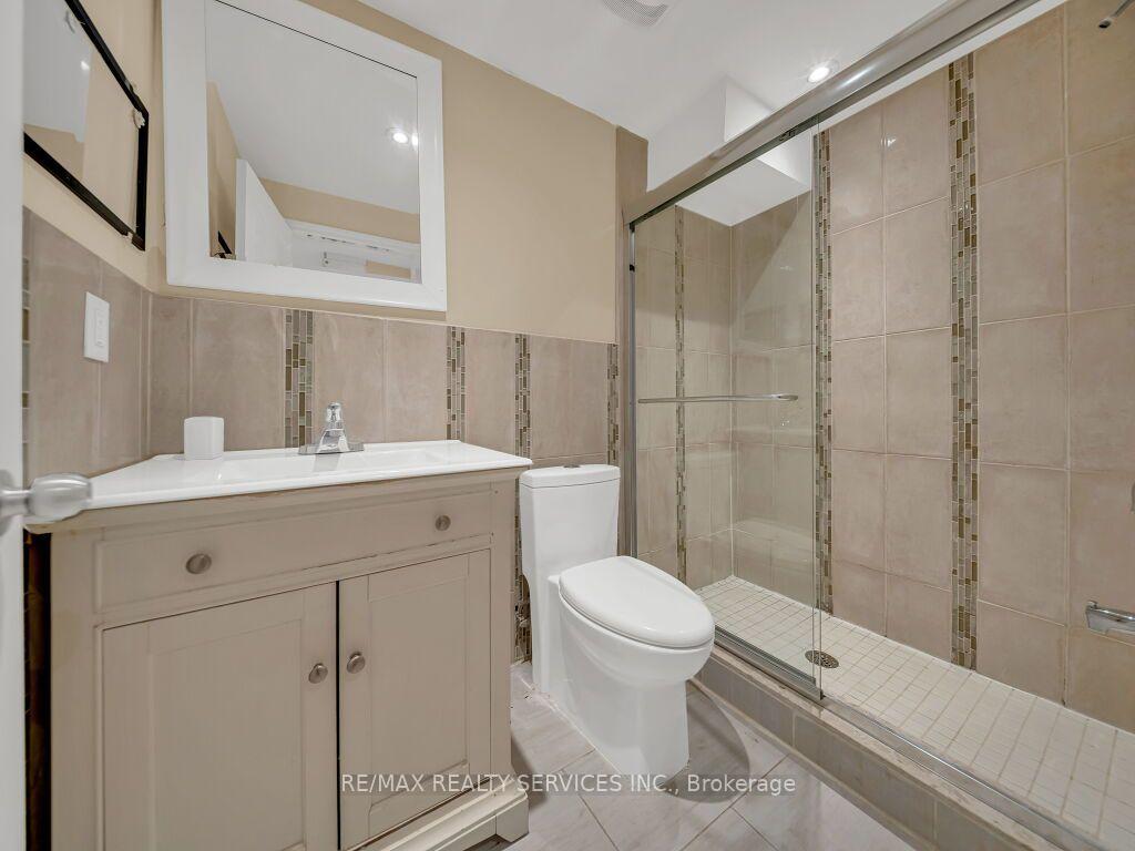 Photo 41 of 28 Zanetta Crescent, Brampton, Credit Valley — HOMEH