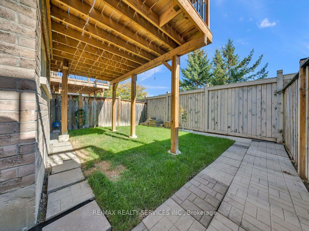 Photo 46 of 28 Zanetta Crescent, Brampton, Credit Valley — HOMEH