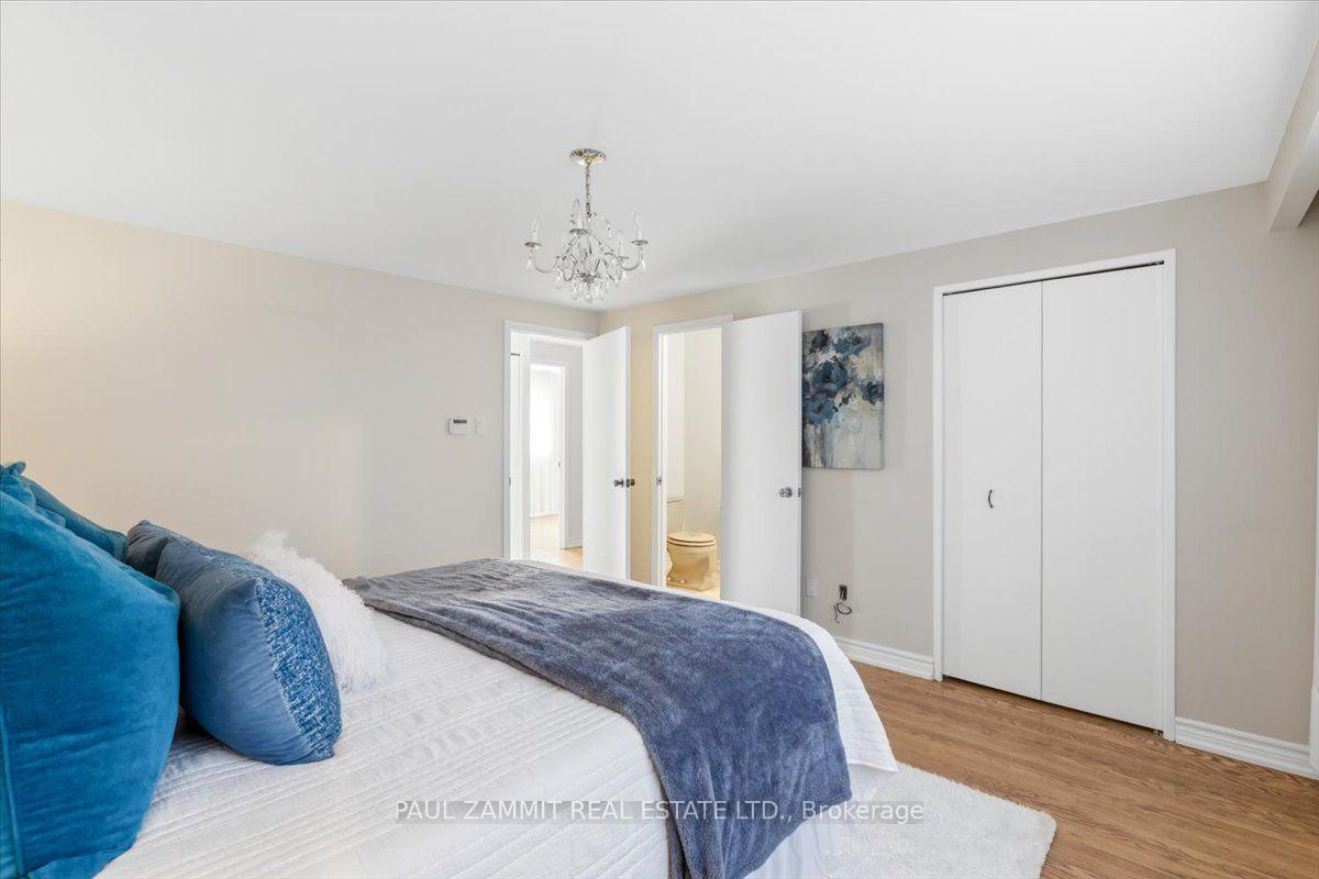 Photo 17 of 33 Coral Harbour Crescent, Markham, Bayview Fairway-Bayview Country Club Estates — HOMEH