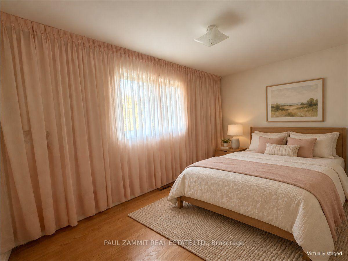 Photo 21 of 33 Coral Harbour Crescent, Markham, Bayview Fairway-Bayview Country Club Estates — HOMEH
