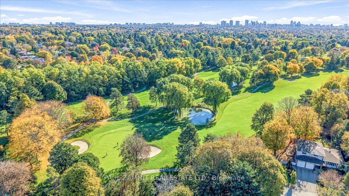 Photo 42 of 33 Coral Harbour Crescent, Markham, Bayview Fairway-Bayview Country Club Estates — HOMEH