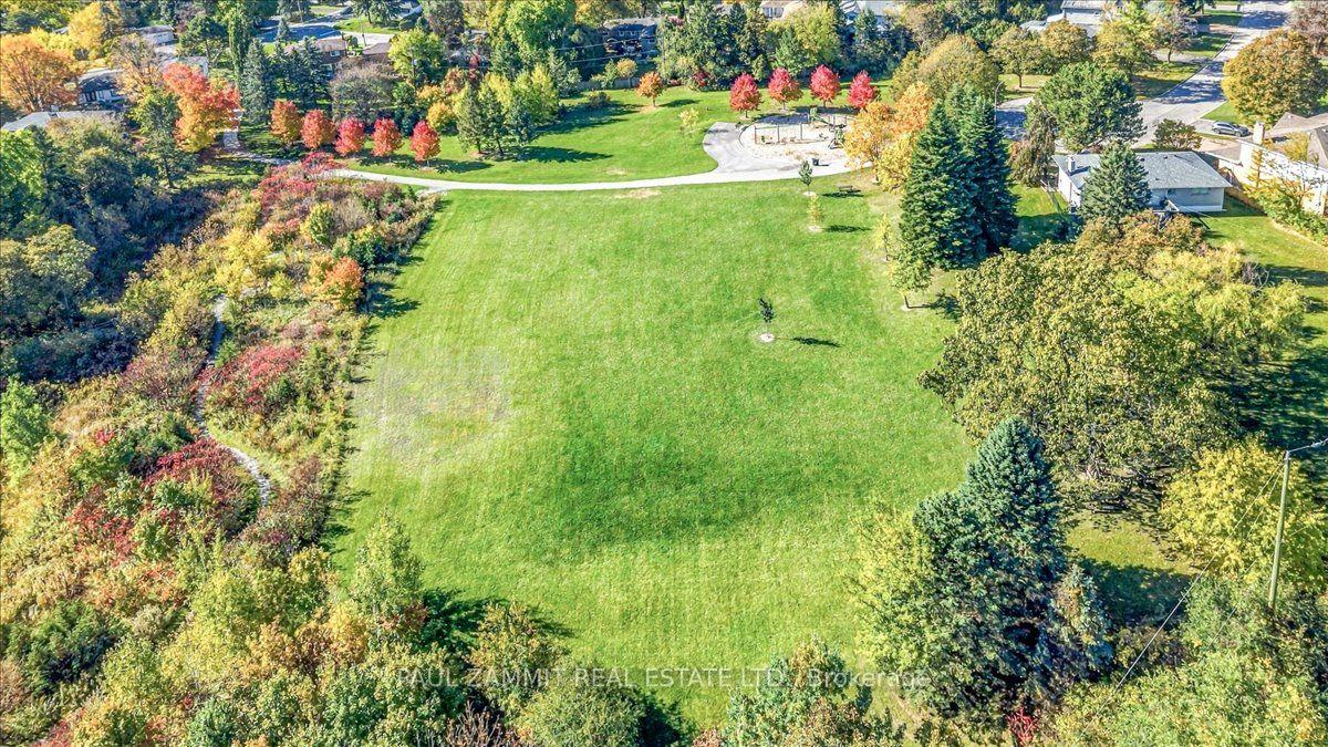 Photo 44 of 33 Coral Harbour Crescent, Markham, Bayview Fairway-Bayview Country Club Estates — HOMEH