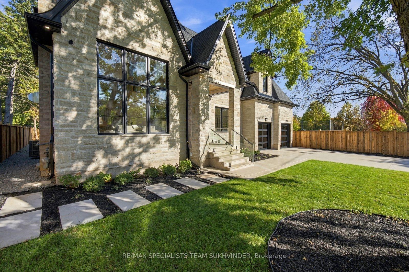 Photo 2 of 41 Galsworthy Drive, Markham, Bullock — HOMEH