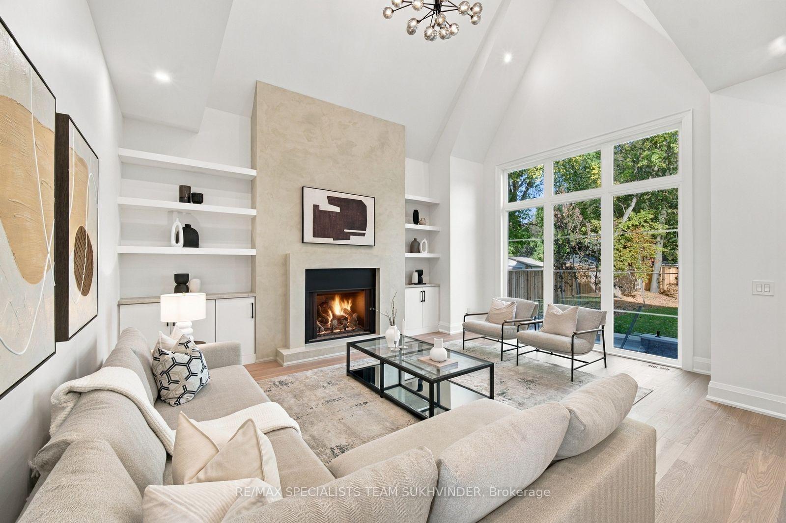 Photo 7 of 41 Galsworthy Drive, Markham, Bullock — HOMEH