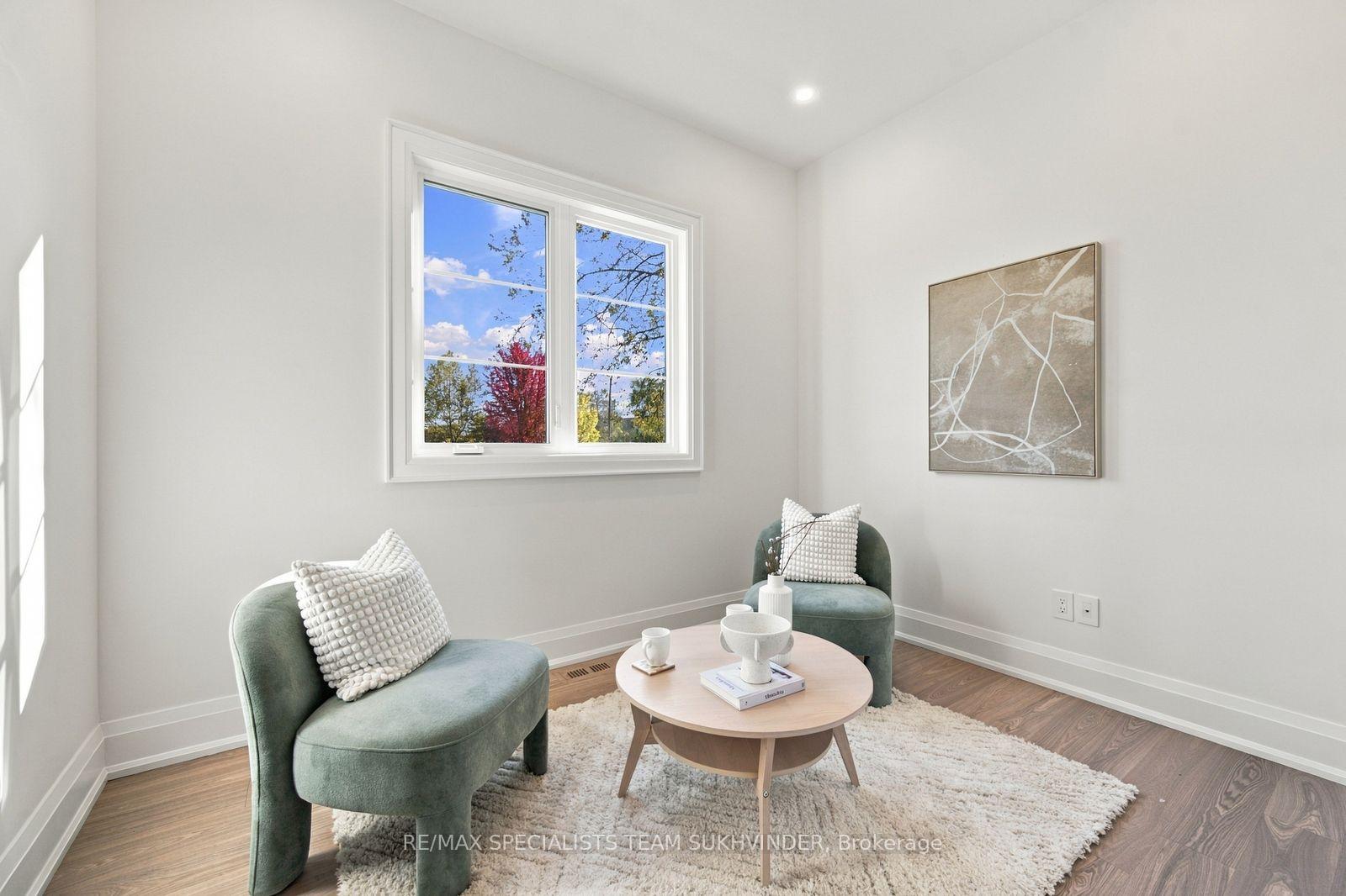 Photo 28 of 41 Galsworthy Drive, Markham, Bullock — HOMEH