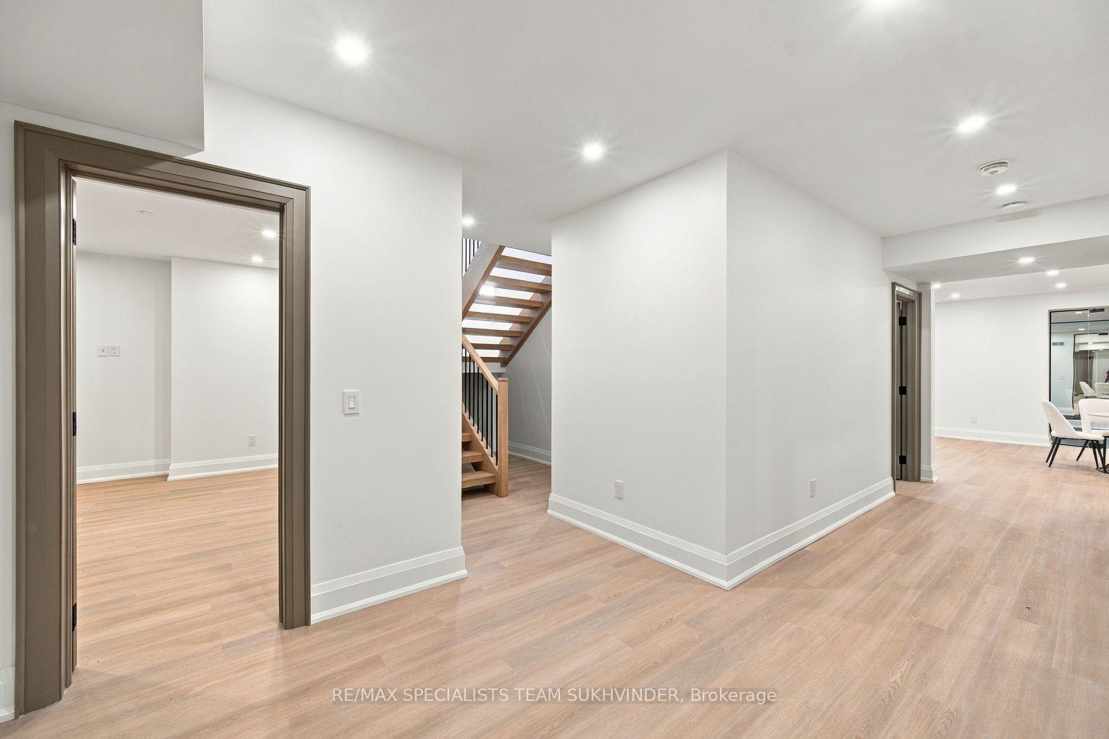 Photo 34 of 41 Galsworthy Drive, Markham, Bullock — HOMEH