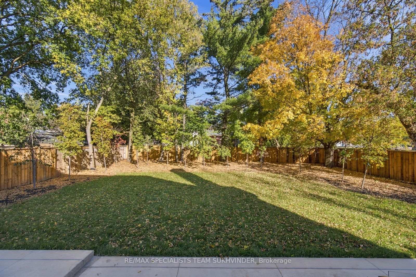 Photo 45 of 41 Galsworthy Drive, Markham, Bullock — HOMEH