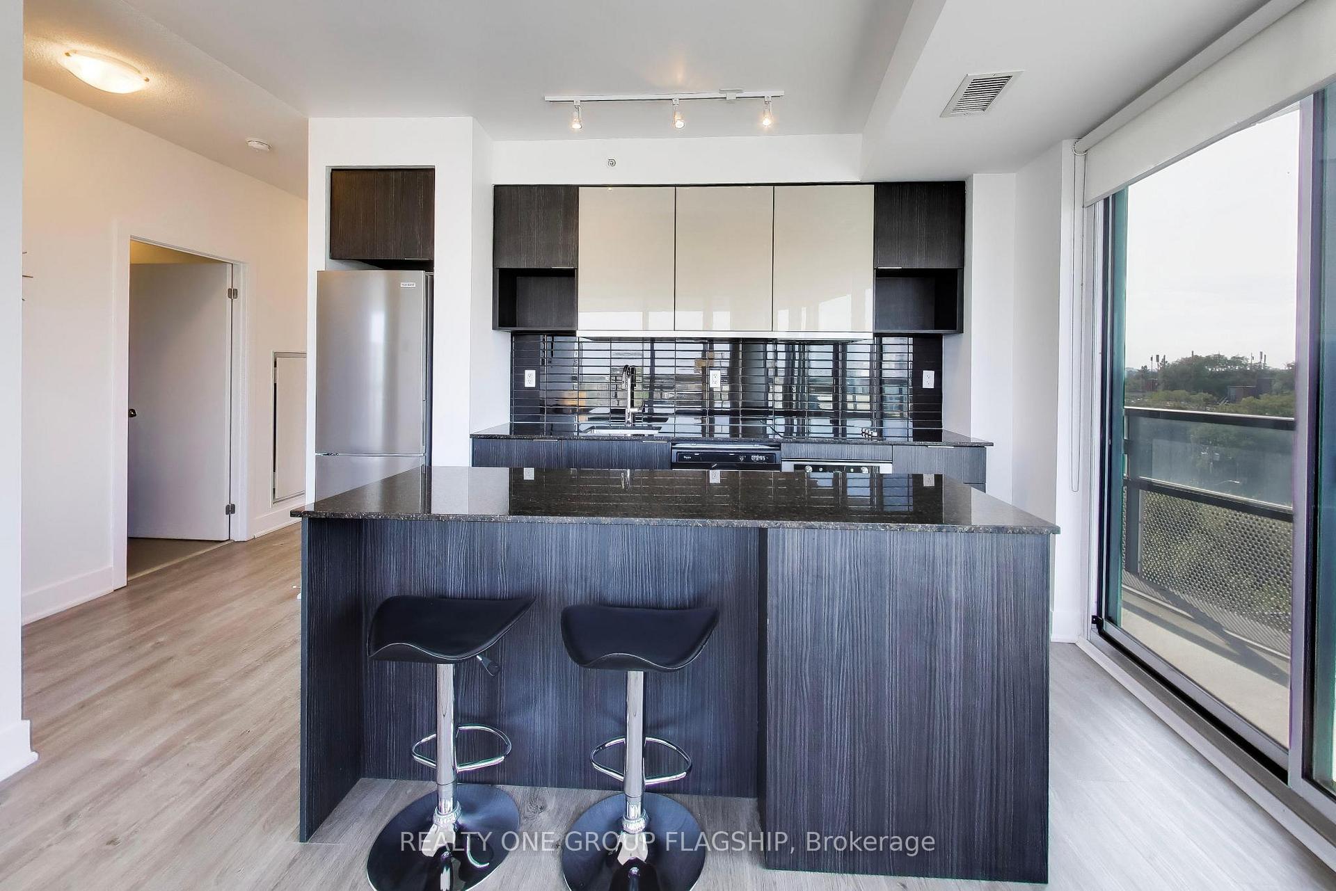 Photo 8 of Unit 709, 99 The Donway, North York, Banbury-Don Mills — HOMEH