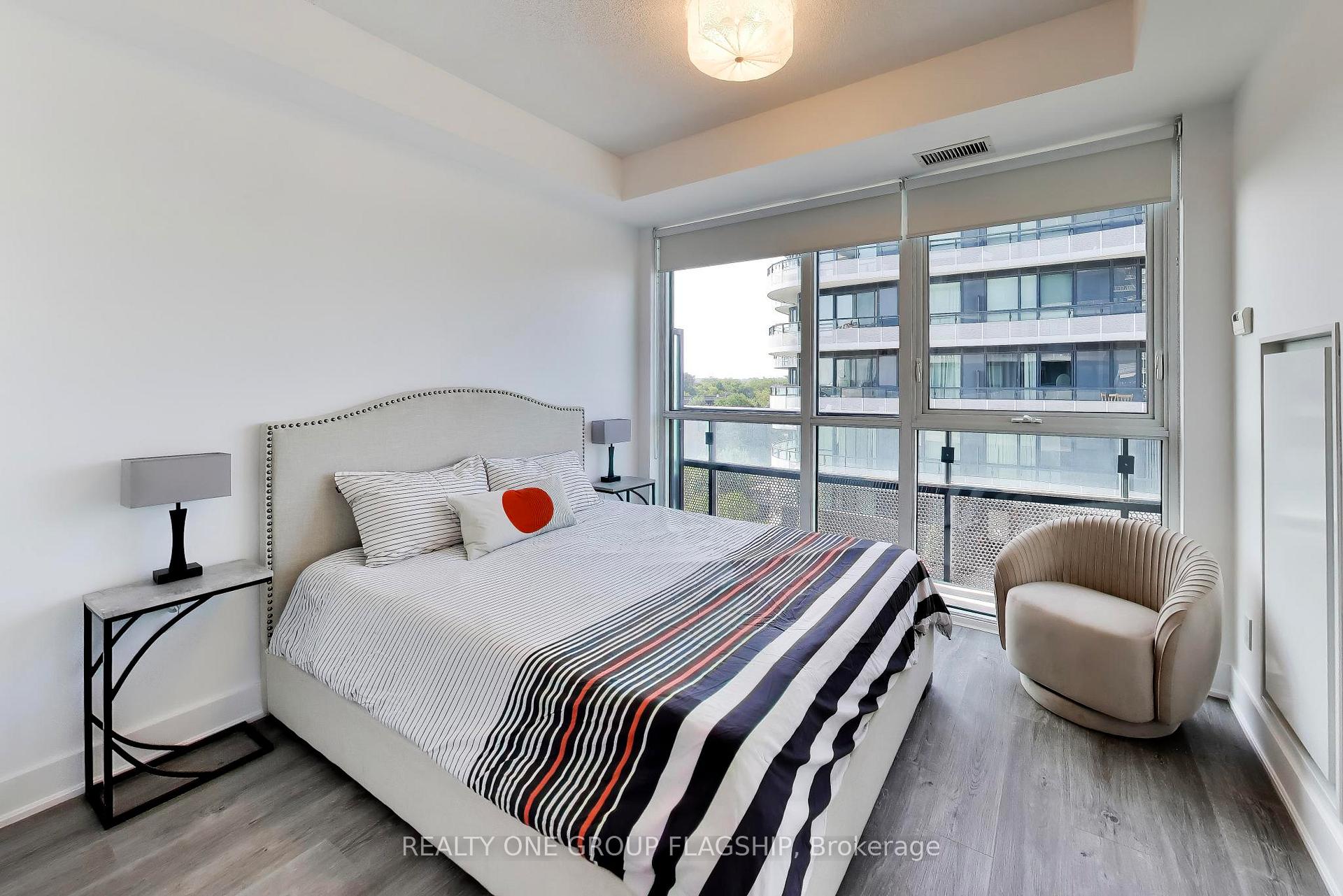 Photo 10 of Unit 709, 99 The Donway, North York, Banbury-Don Mills — HOMEH
