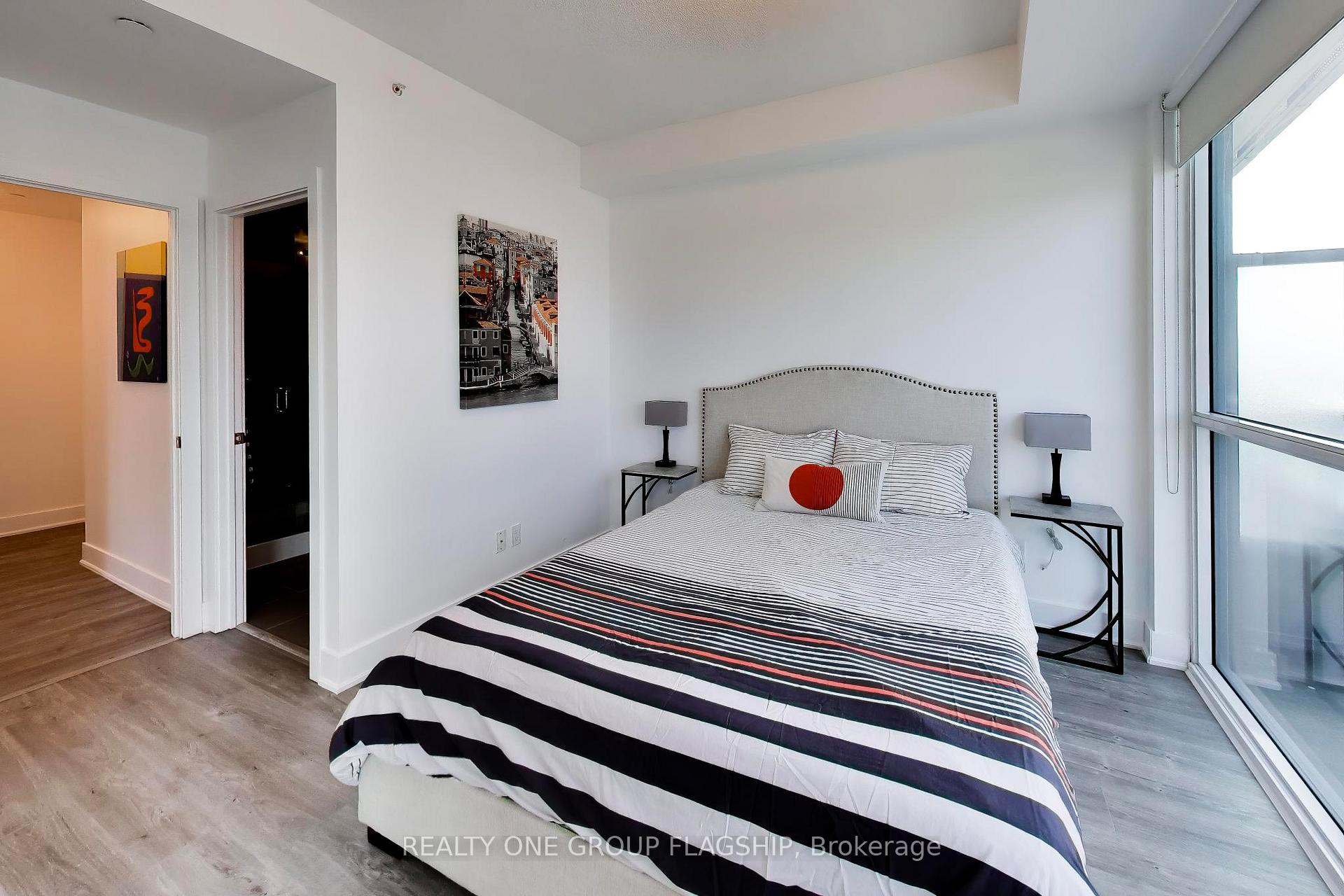 Photo 11 of Unit 709, 99 The Donway, North York, Banbury-Don Mills — HOMEH