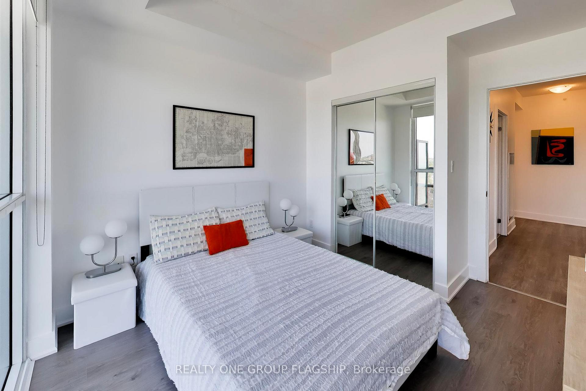 Photo 18 of Unit 709, 99 The Donway, North York, Banbury-Don Mills — HOMEH