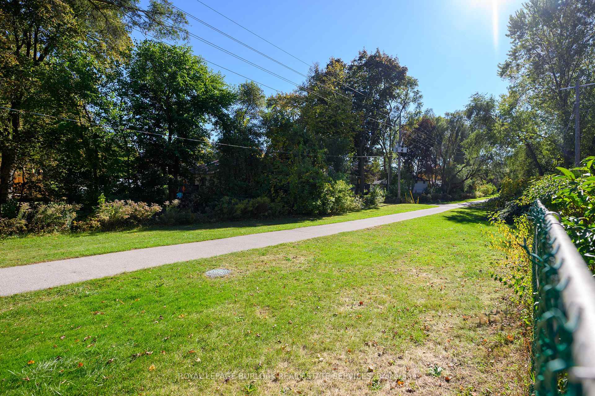 Photo 54 of Unit 1, 2420 New Street, Burlington, Brant — HOMEH