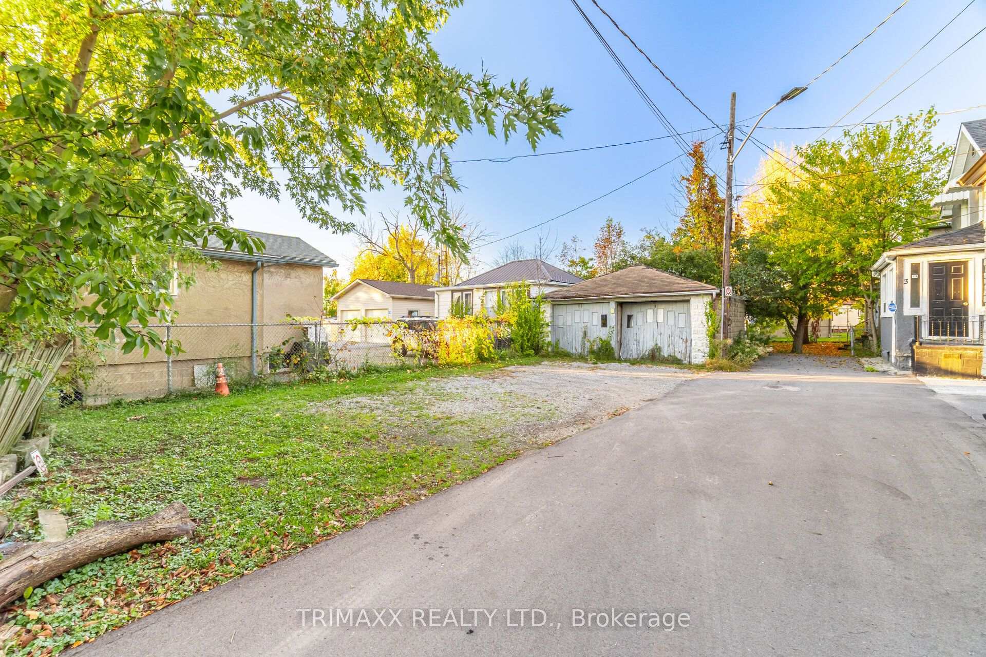 Photo 33 of 28 Fifth Street, Welland, Lincoln/Crowland — HOMEH