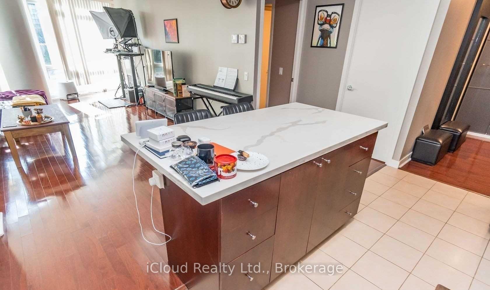 Photo 12 of Unit 505, 373 Front Street W, Toronto, Waterfront Communities — HOMEH