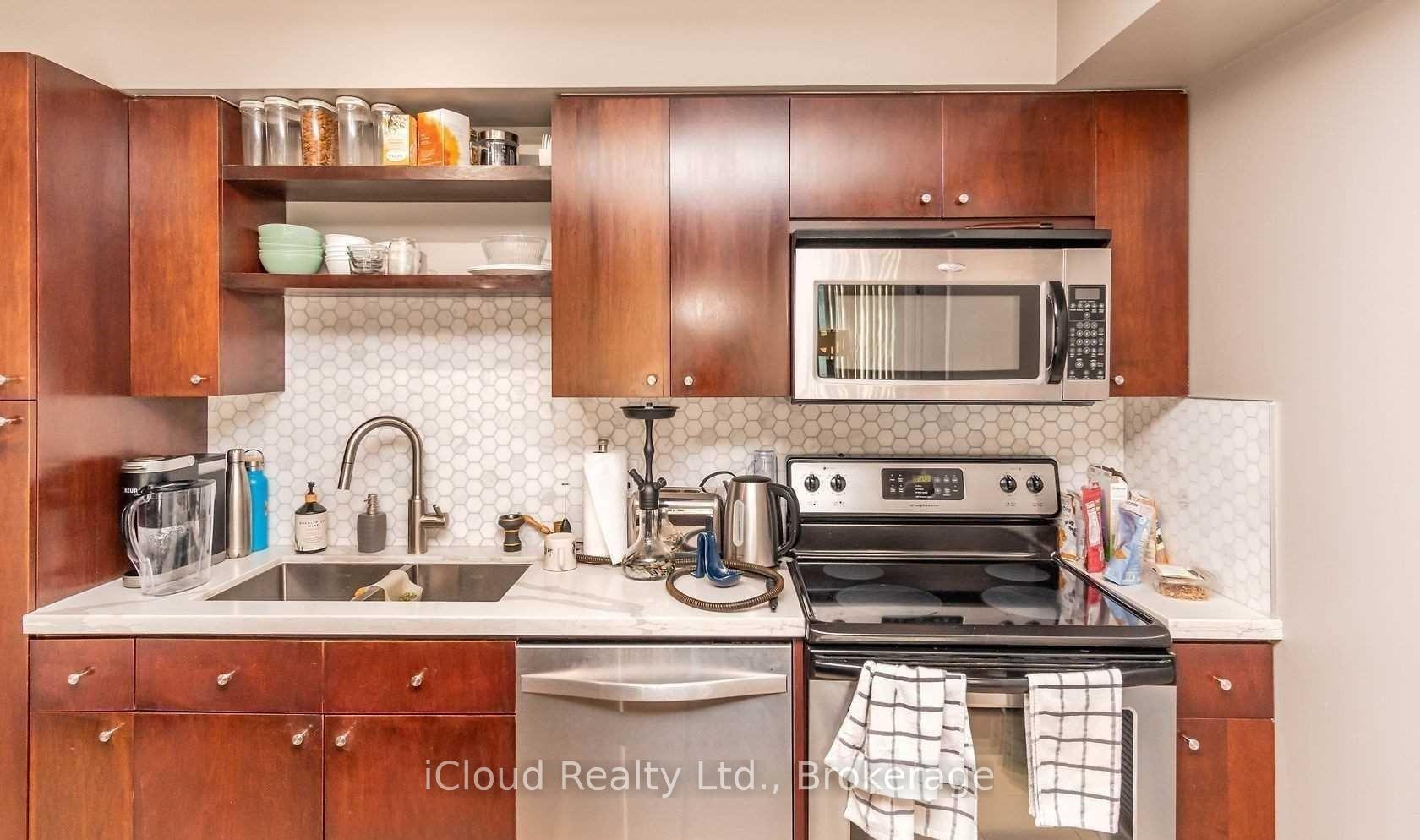Photo 13 of Unit 505, 373 Front Street W, Toronto, Waterfront Communities — HOMEH