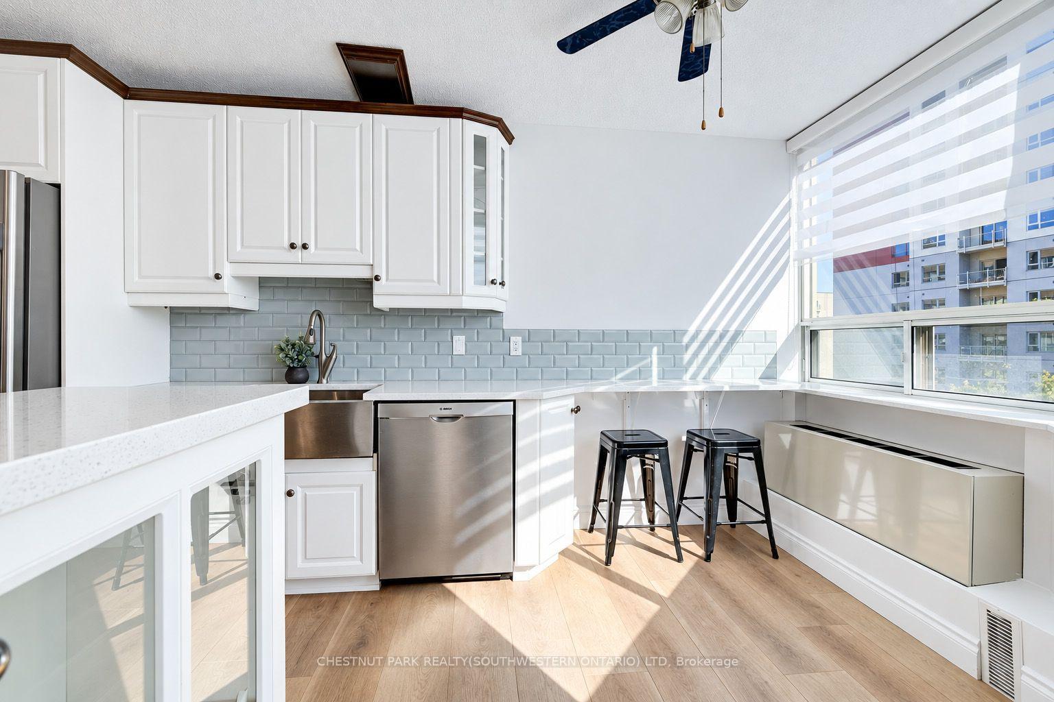 Photo 16 of Unit 604, 3227 King Street E, Kitchener, Centreville Chicopee — HOMEH