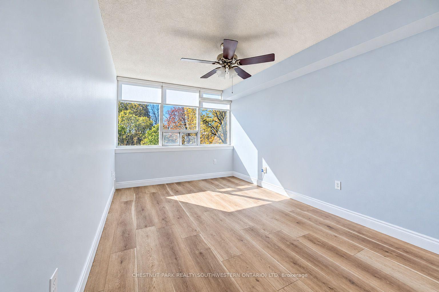 Photo 19 of Unit 604, 3227 King Street E, Kitchener, Centreville Chicopee — HOMEH