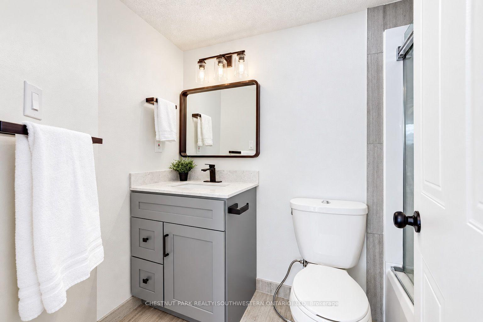 Photo 18 of Unit 604, 3227 King Street E, Kitchener, Centreville Chicopee — HOMEH