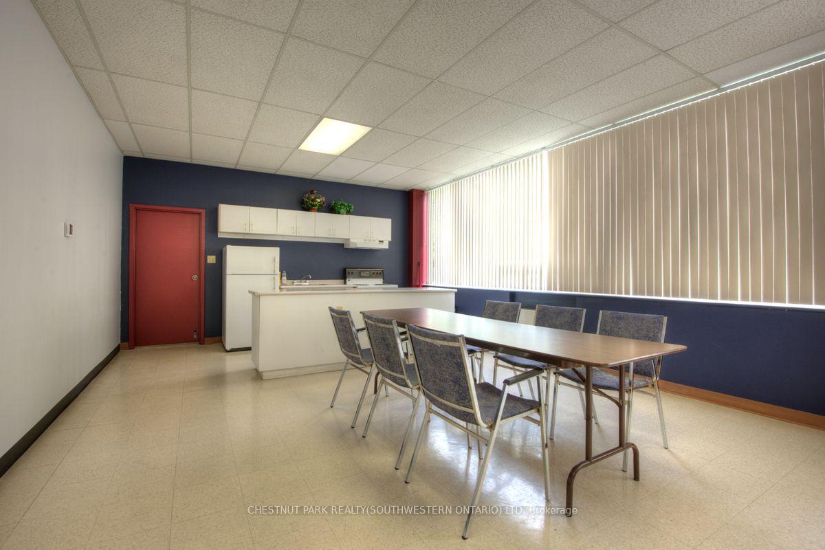 Photo 27 of Unit 604, 3227 King Street E, Kitchener, Centreville Chicopee — HOMEH