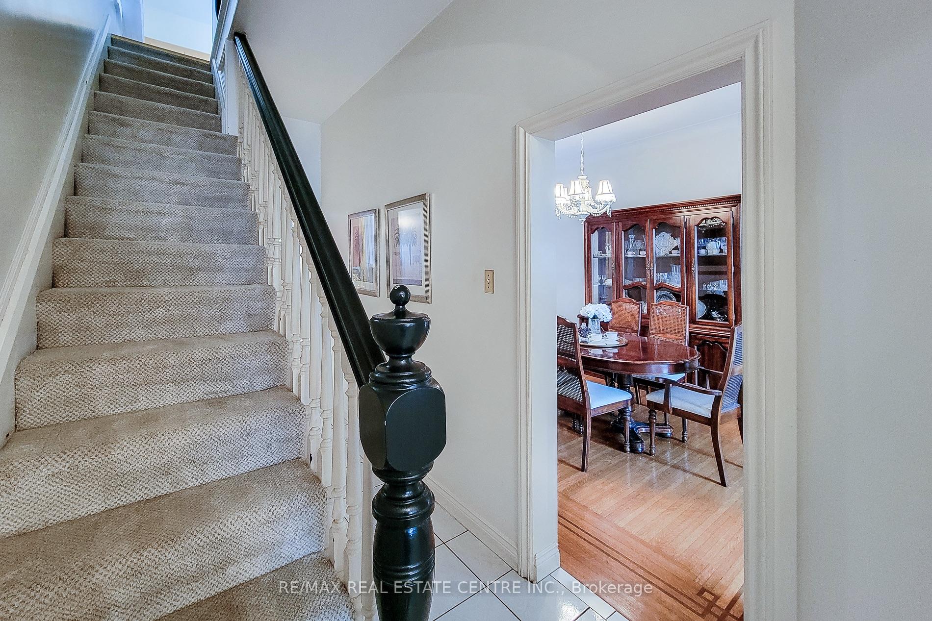 Photo 8 of 244 Hughson Street N, Hamilton, Beasley — HOMEH