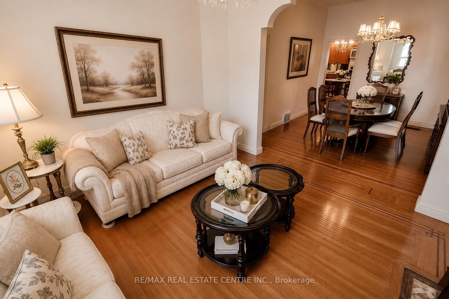 Photo 12 of 244 Hughson Street N, Hamilton, Beasley — HOMEH