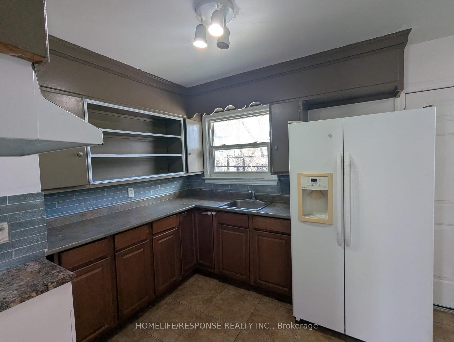 Photo 14 of Unit 1/2, 103 Water Street, Cambridge, East Galt — HOMEH