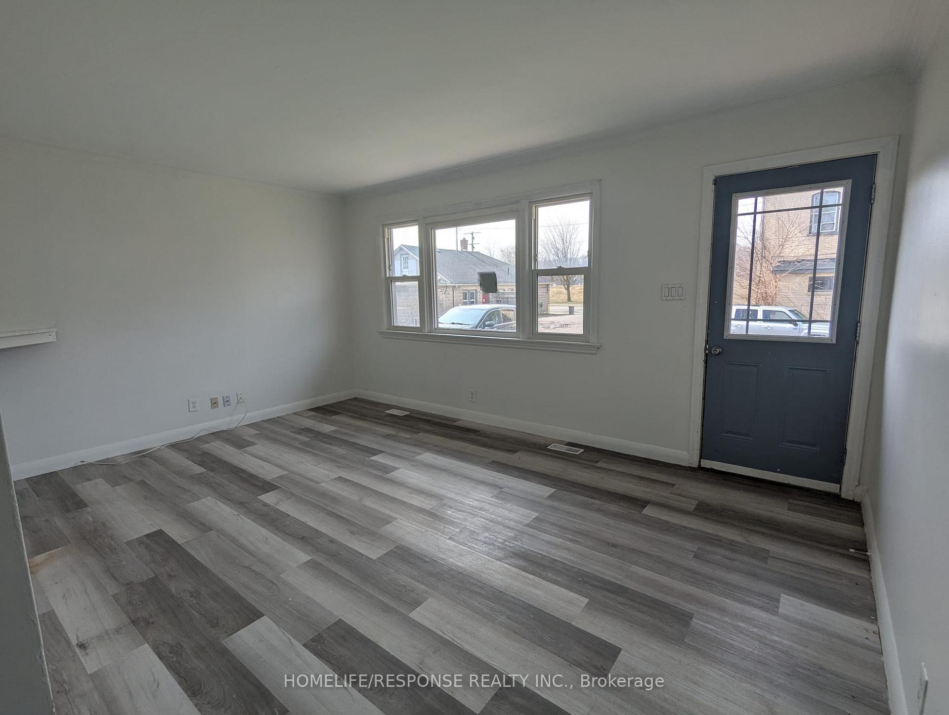 Photo 15 of Unit 1/2, 103 Water Street, Cambridge, East Galt — HOMEH
