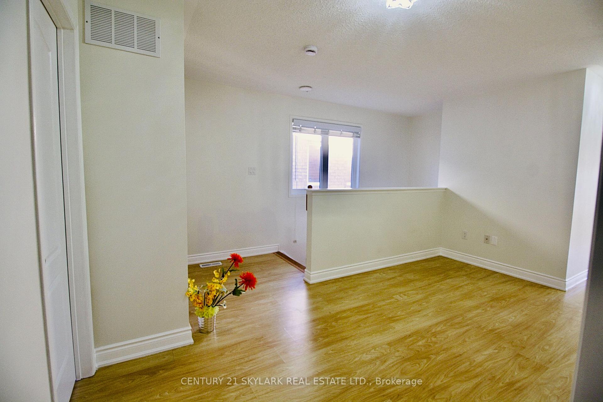 Photo 14 of 61 Lightcatcher Circle, Brampton, Bram East — HOMEH